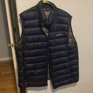 Eddie Bauer Puffer Vest XL
